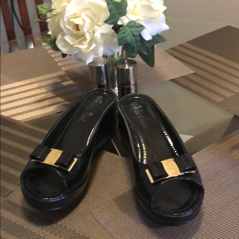 Helens heart platform sandal